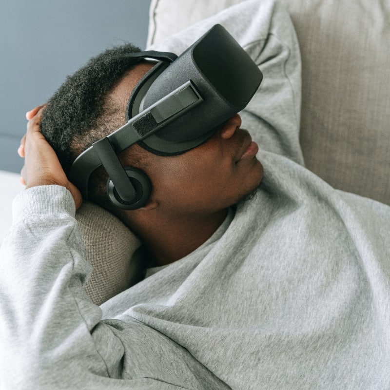 Learn how virtual reality can decrease pain