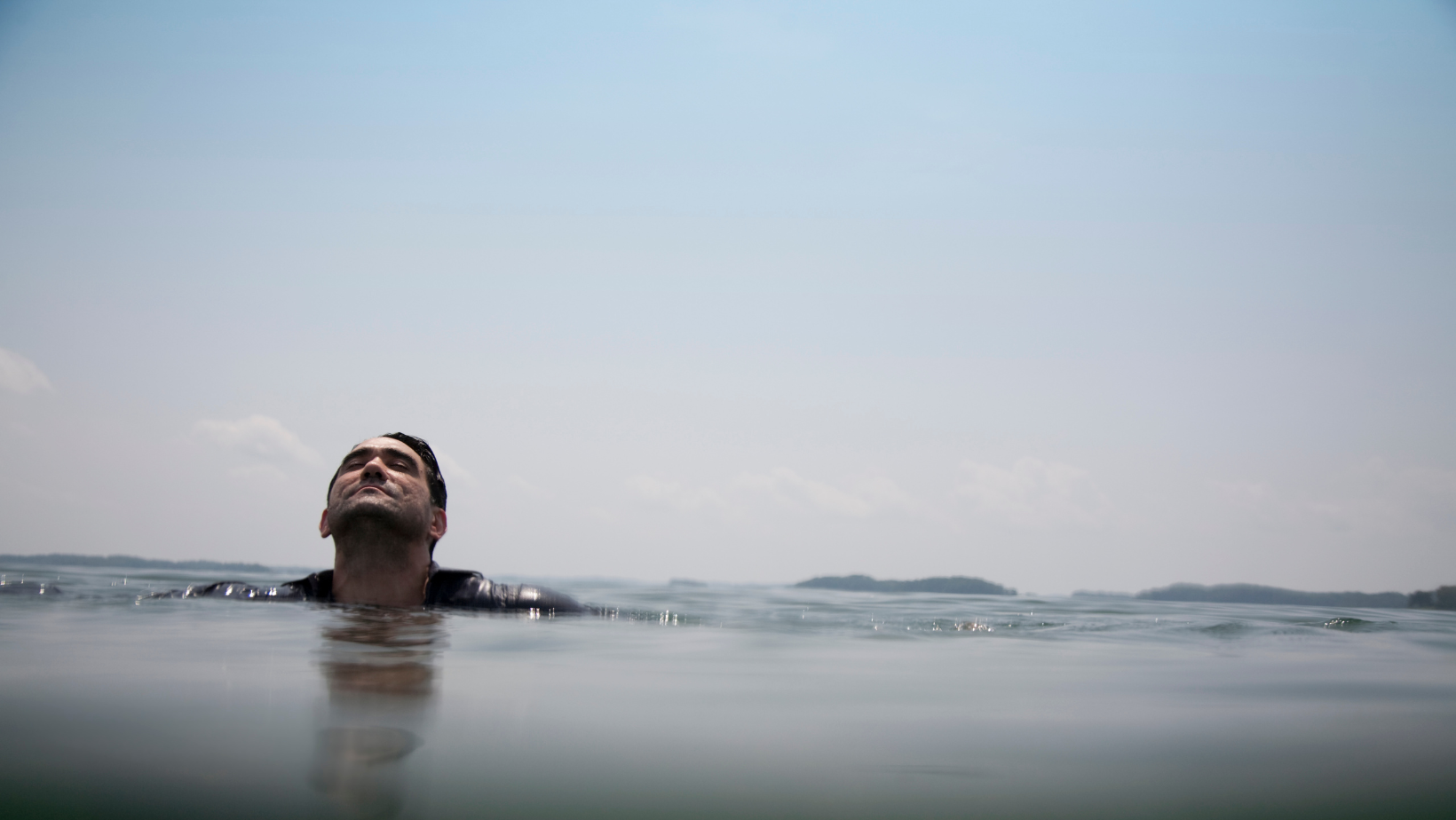 Treading water image